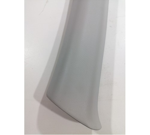 Обшивка стойки передняя правая