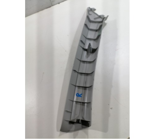 Обшивка стойки передняя правая