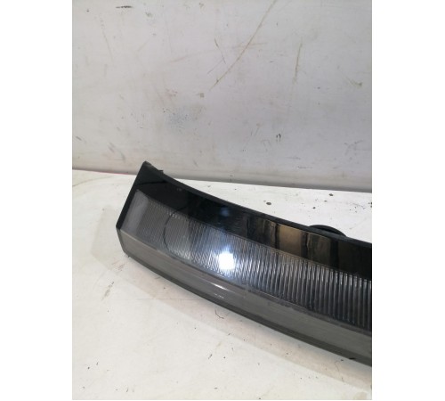 Фонарь крышки багажника