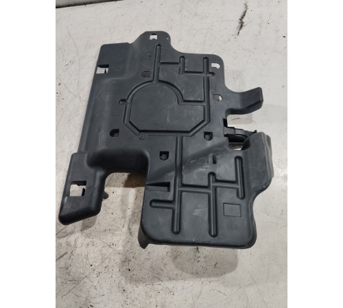 Накладка торпедо правая