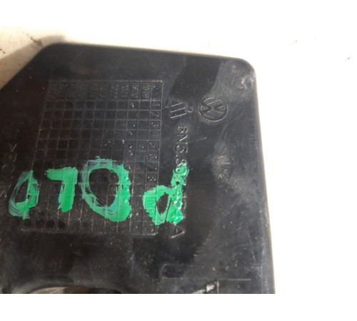 Кронштейн заднего бампера (правый)