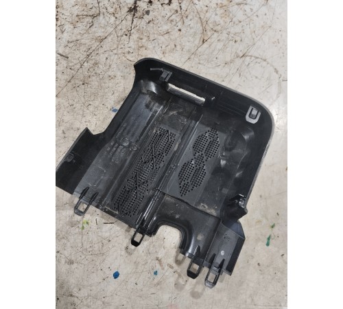 Накладка лобового стекла внутренняя