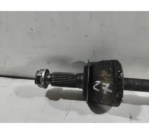 Привод(полуось) передний левый