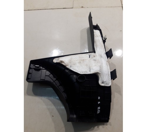 Внутренняя накладка порога задняя левая