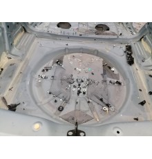 Ниша запасного колеса