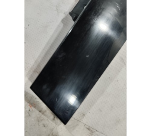 Накладка двери (передняя правая)