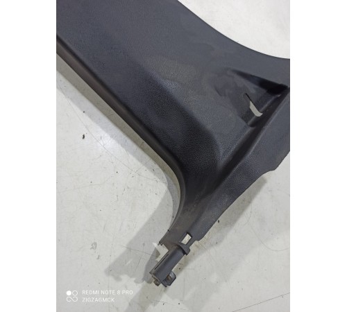 Обшивка центральной стойки(левая нижняя)