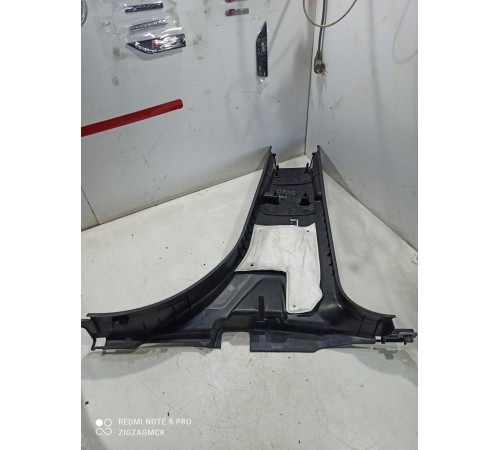 Обшивка центральной стойки(левая нижняя)