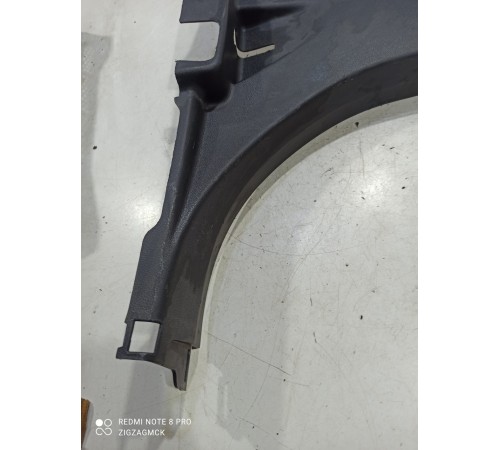 Обшивка центральной стойки(левая нижняя)