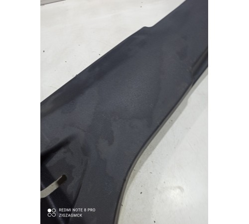 Обшивка центральной стойки(левая нижняя)