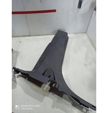 Обшивка центральной стойки(левая нижняя)