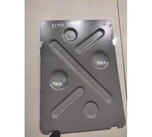 Крышка(заглушка) шумоизоляции багажника