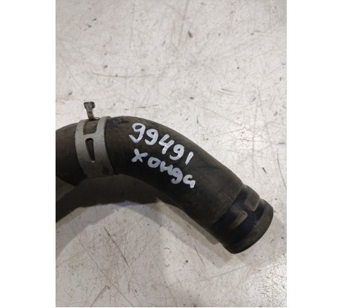 Патрубок системы охлаждения