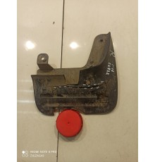 Брызговик (передний, правый)