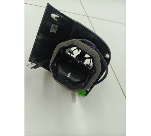 Воздушный дефлектор правый