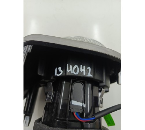 Воздушный дефлектор правый