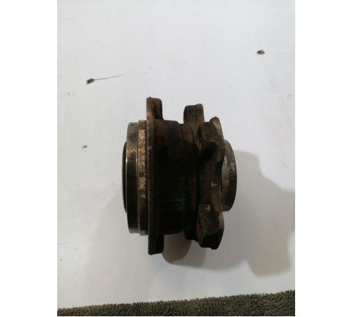 Ступица передняя правая