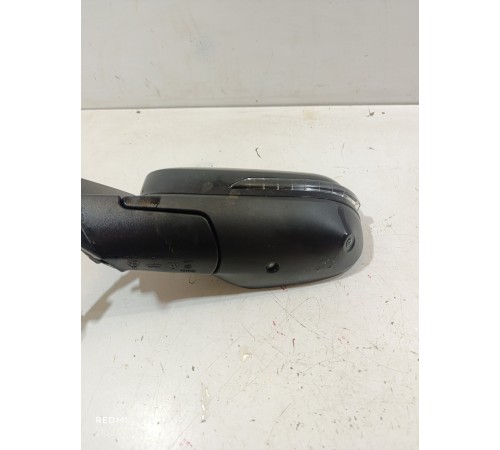 Зеркало левое