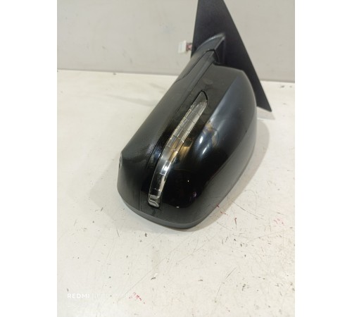 Зеркало левое