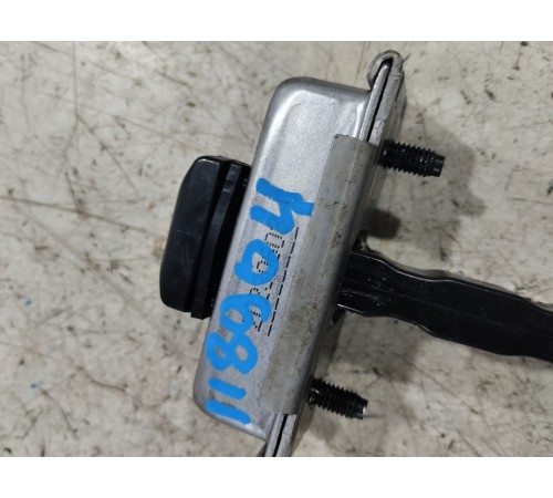 Ограничитель двери задний правый