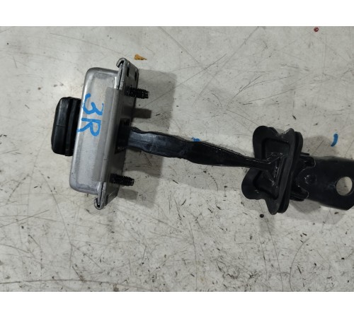 Ограничитель двери задний правый