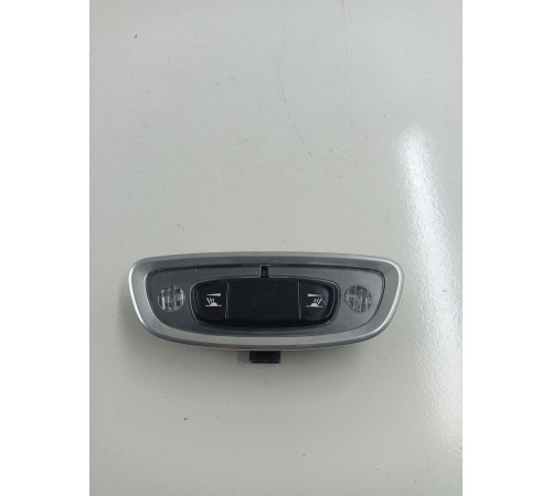 Плафон освещения салона