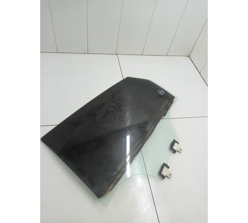 Стекло двери заднее левое