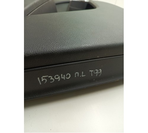 Обшивка двери передняя левая