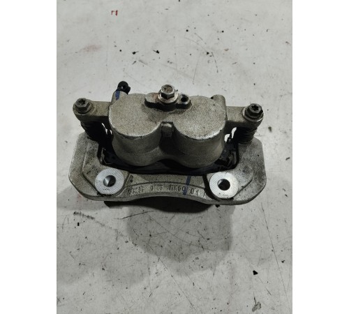 Суппорт(передний правый)