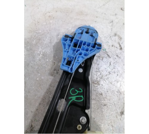 Стеклоподъемник задний правый