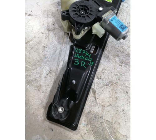 Стеклоподъемник задний правый