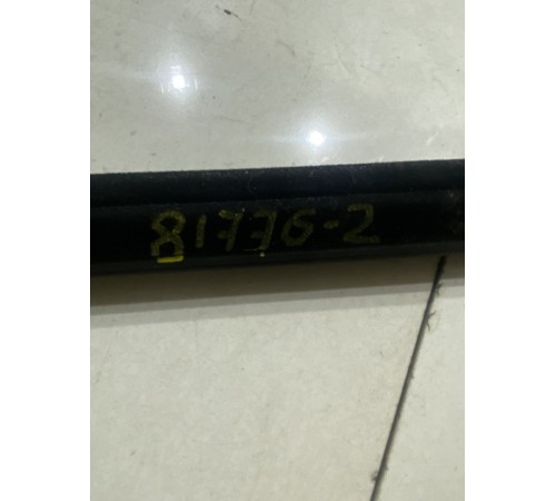 Уплотнитель стекла (передний правый внутренний)