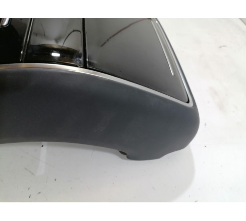 Накладка центральной консоли задняя