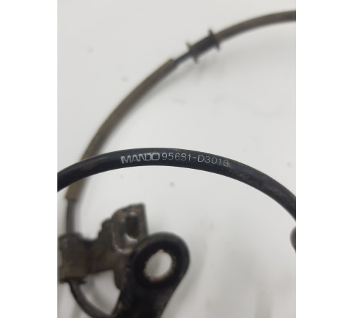 Кулак поворотный задний правый