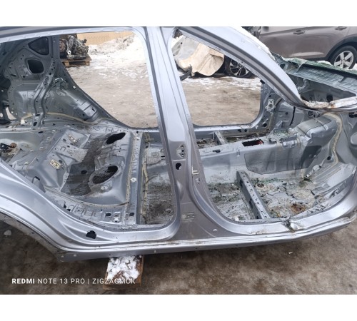 Задний порог со стойкой правый