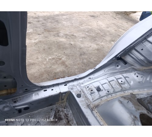 Задний порог со стойкой правый