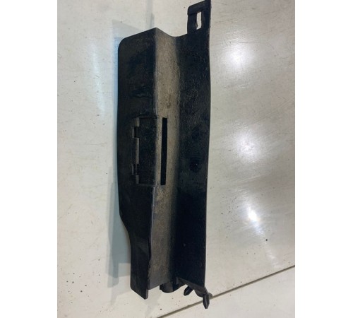 Кронштейн тормозной трубки