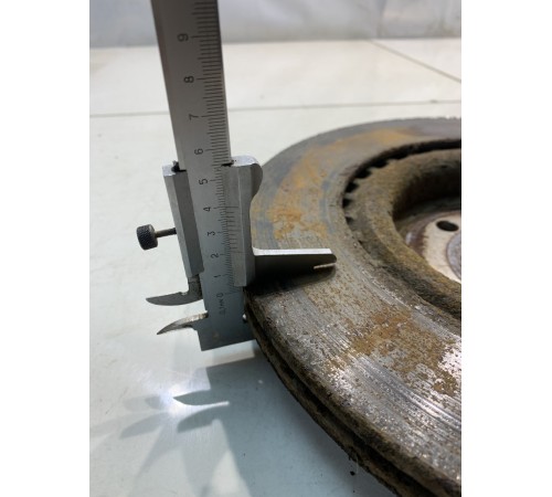 Диск тормозной (задний, правый)