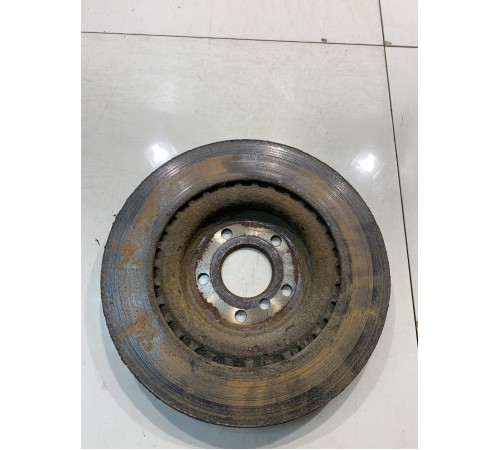 Диск тормозной (задний, правый)