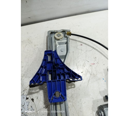 Стеклоподъёмник двери задний левый