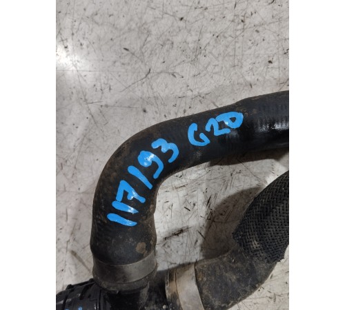 Патрубок охлаждения