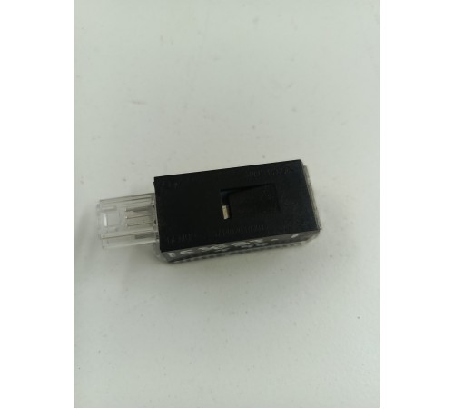 Плафон подсветки салона