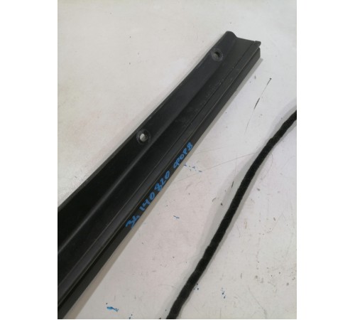 Датчик закрытия багажника левый