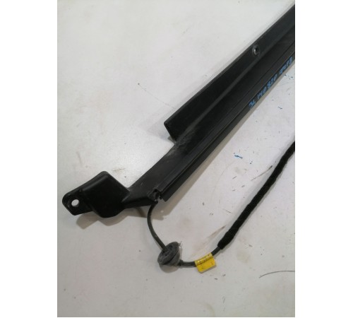 Датчик закрытия багажника левый