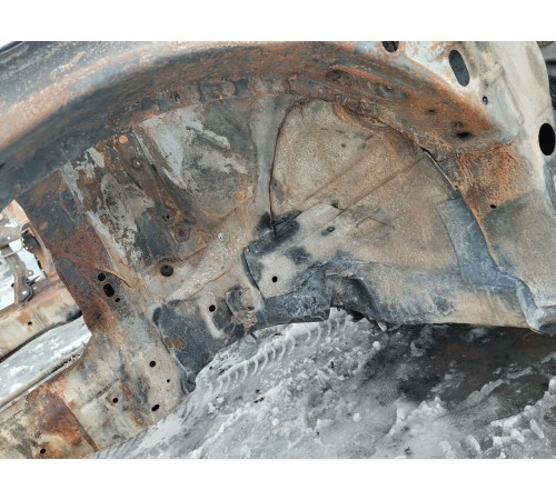 Лонжерон(четверть) передний левый