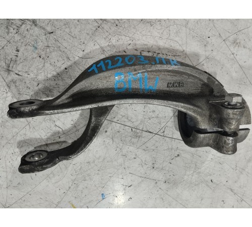 Вилка амортизатора (переднего правого)