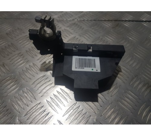 Клемма аккумулятора