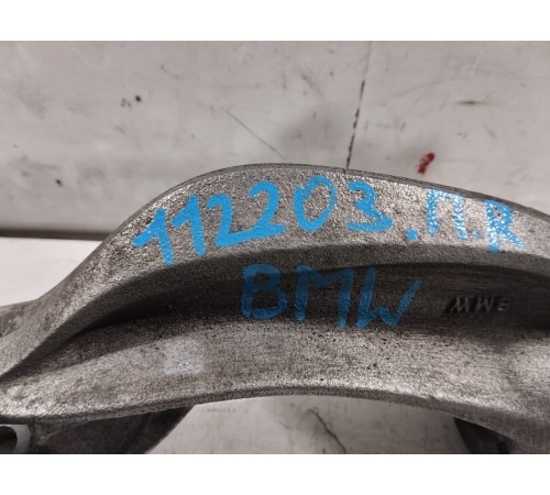 Вилка амортизатора (переднего правого)