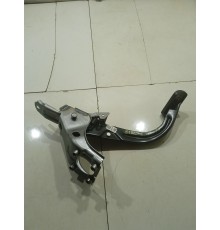 Педаль тормоза