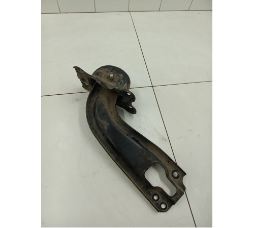 Рычаг подвески задний правый